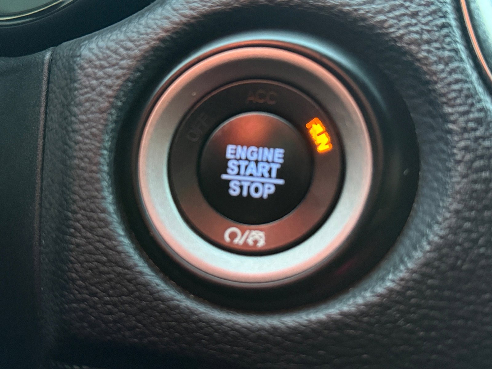 Certified 2019 Dodge Durango R/T w/ Technology Group image 21