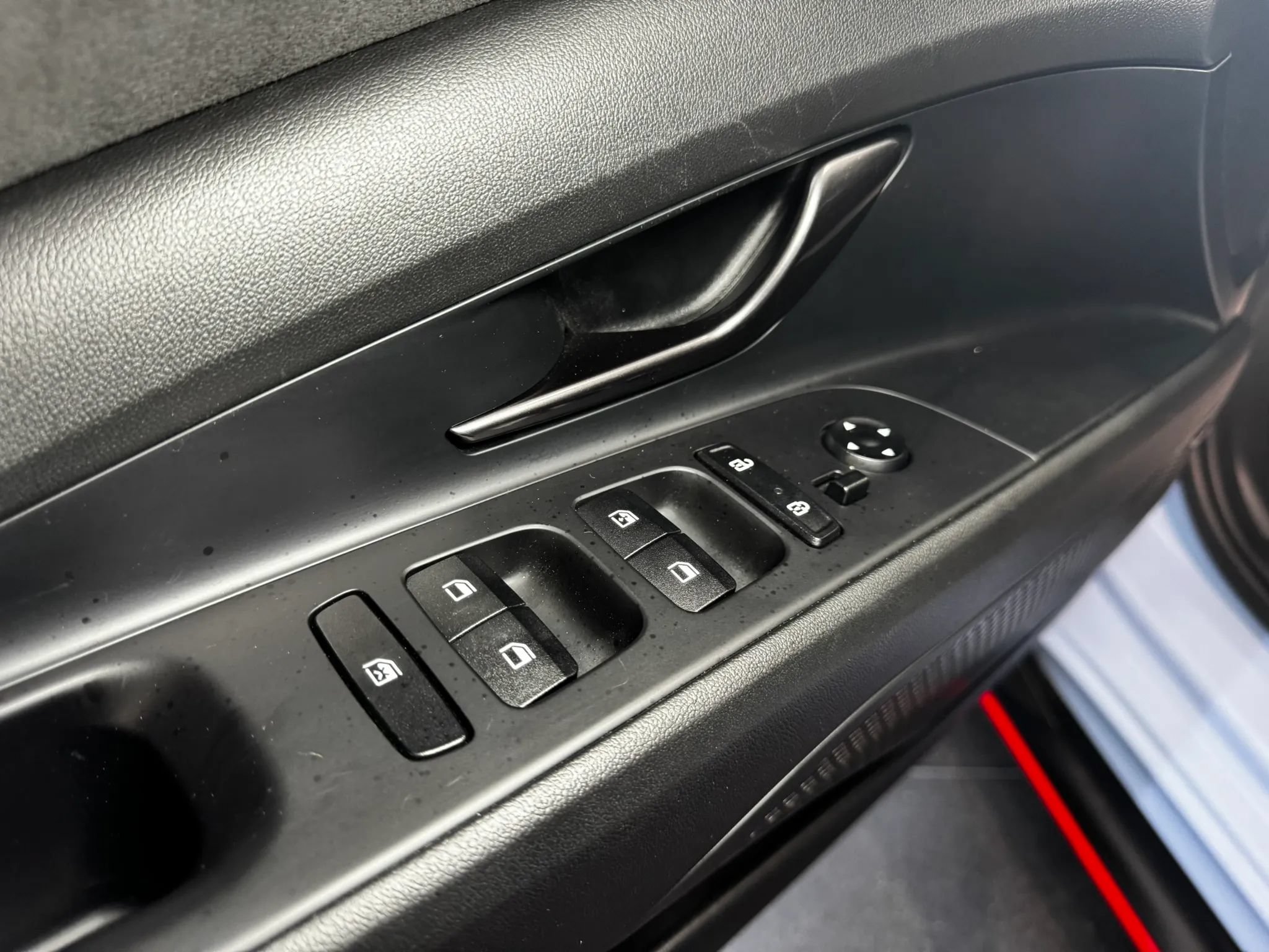 Used 2022 Hyundai Elantra N FWD image 20