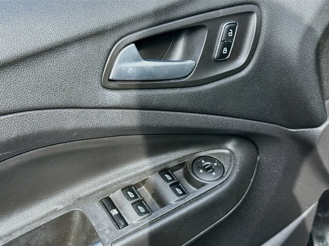 Used 2014 Ford Escape SE FWD image 21