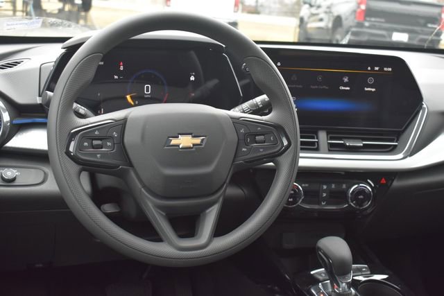New 2026 Chevrolet Trax LT w/ LPO, Blackout Package image 19