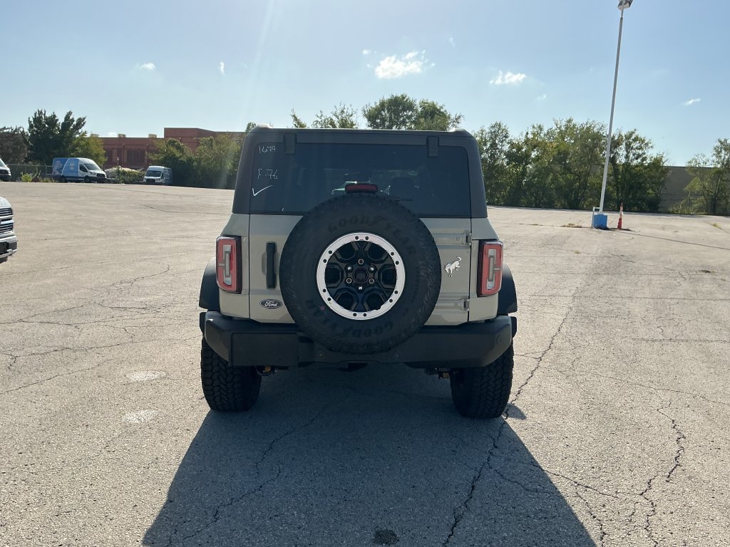 New 2026 Ford Bronco Outer Banks w/ Sasquatch Package AWD/4WD image 4