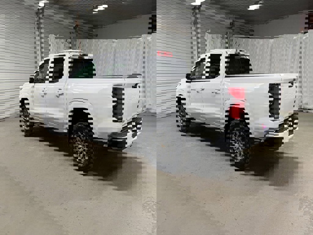 New 2025 Chevrolet Colorado LT w/ LT Convenience Package image 5