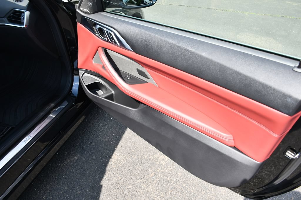 Used 2022 BMW 430i xDrive Convertible w/ Premium Package AWD/4WD image 21