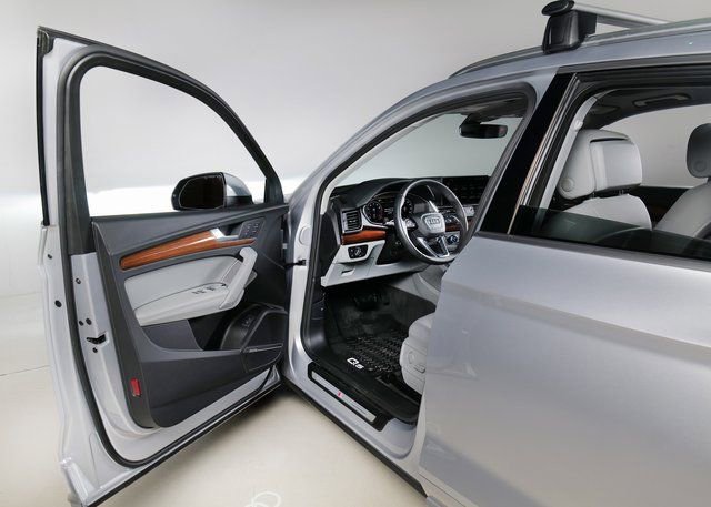 Certified 2022 Audi Q5 2.0T Premium Plus w/ Premium Plus Package image 25