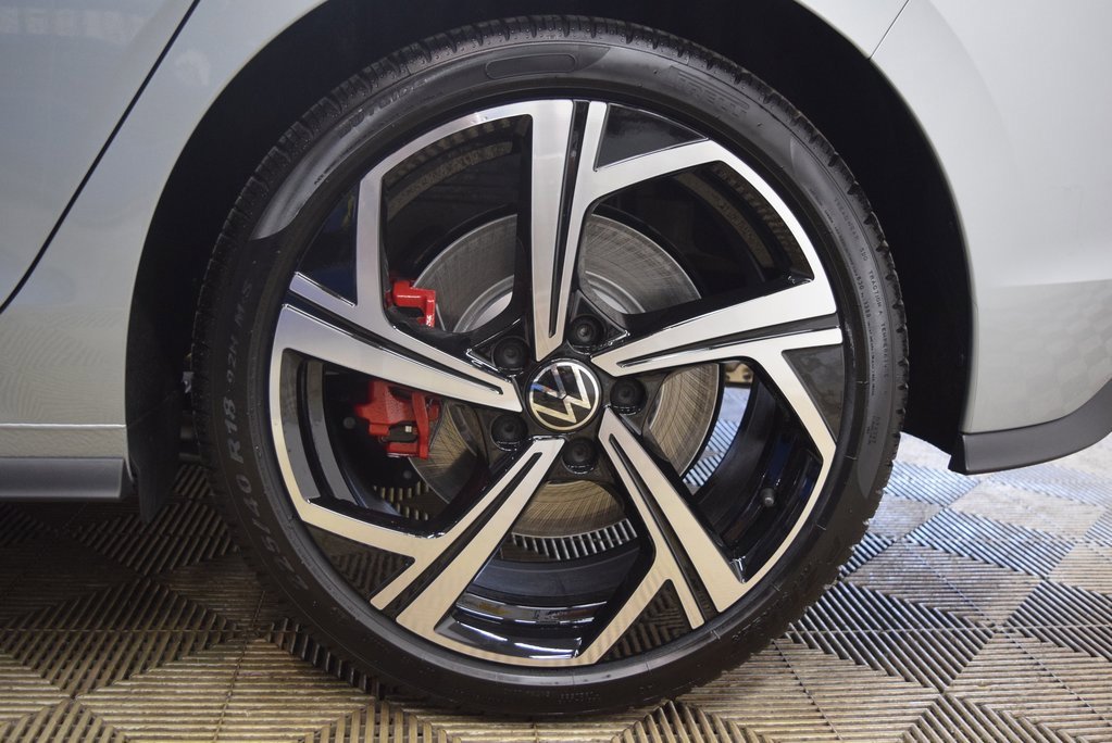 New 2025 Volkswagen GTI SE image 11