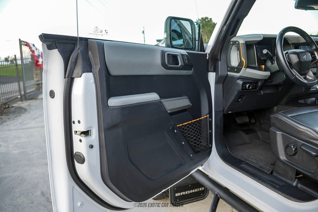 Used 2023 Ford Bronco Badlands w/ Sasquatch Package AWD/4WD image 21