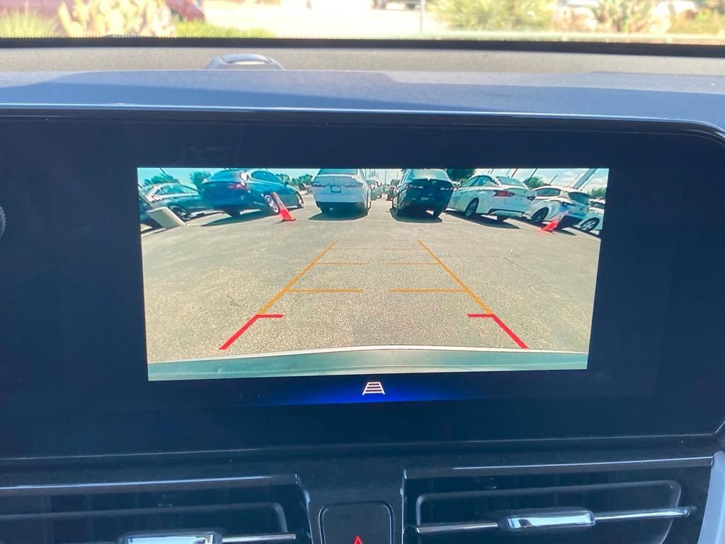 Used 2025 Chevrolet TrailBlazer LT FWD image 24