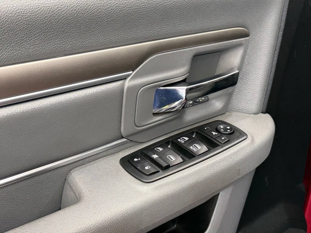 Used 2014 RAM 1500 Outdoorsman AWD/4WD image 15