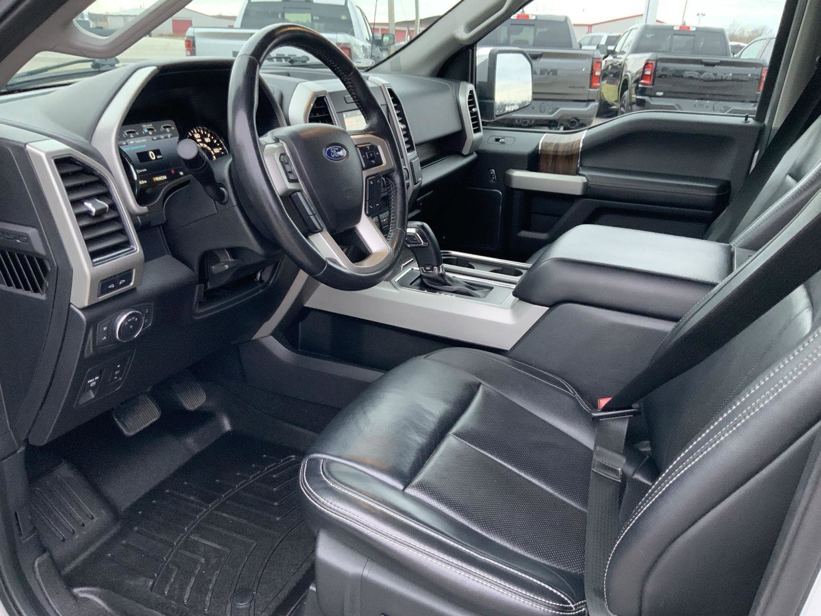 Used 2019 Ford F150 Lariat image 29