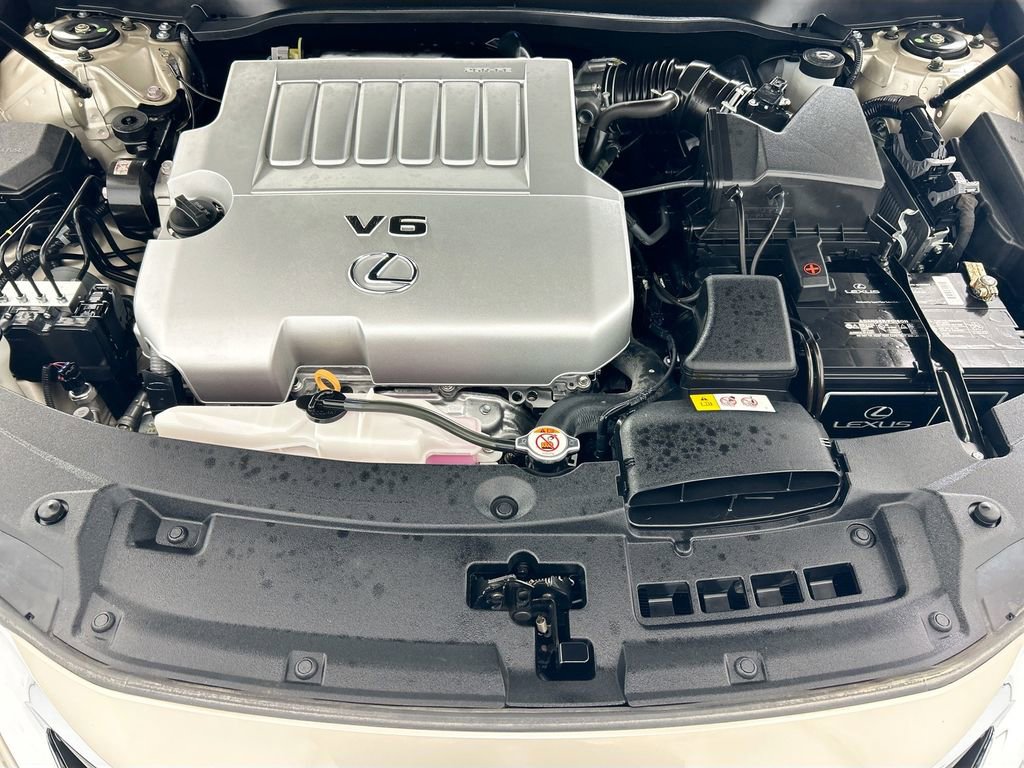 Used 2018 Lexus ES 350 w/ Navigation System Package image 28