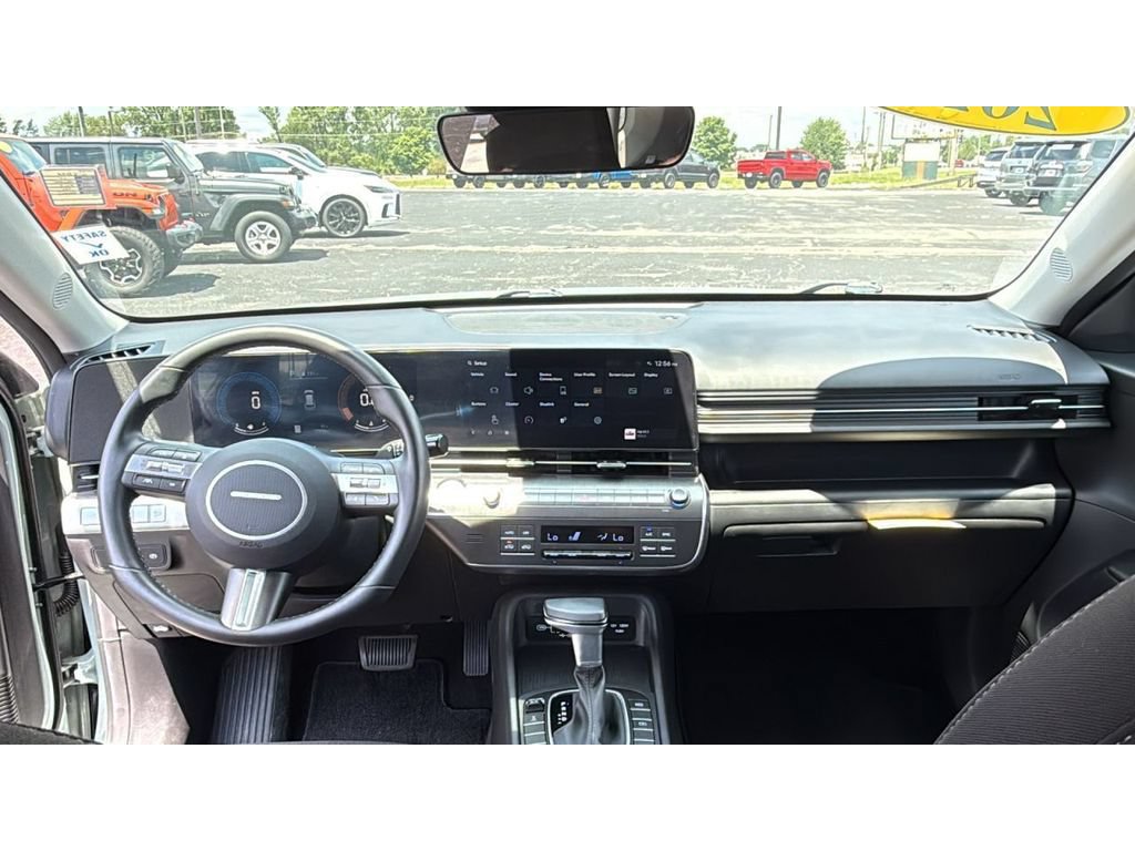 Used 2024 Hyundai Kona SEL AWD/4WD image 31