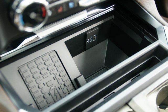 New 2025 Ford F350 King Ranch w/ Chrome Package image 36