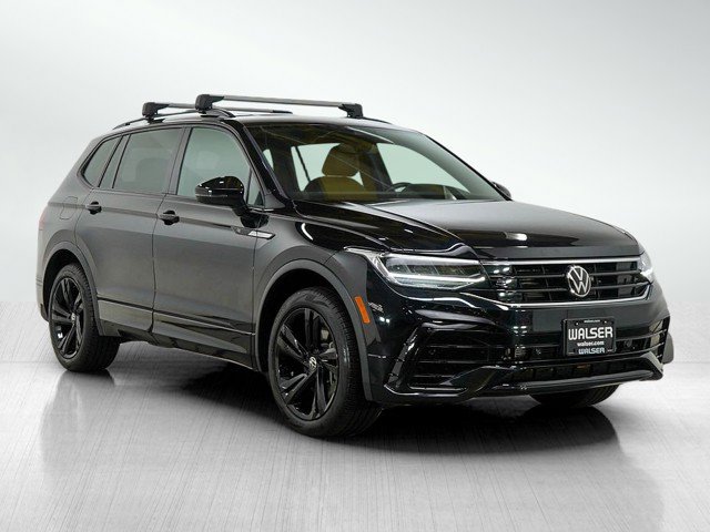Used 2023 Volkswagen Tiguan SE R-Line image 7
