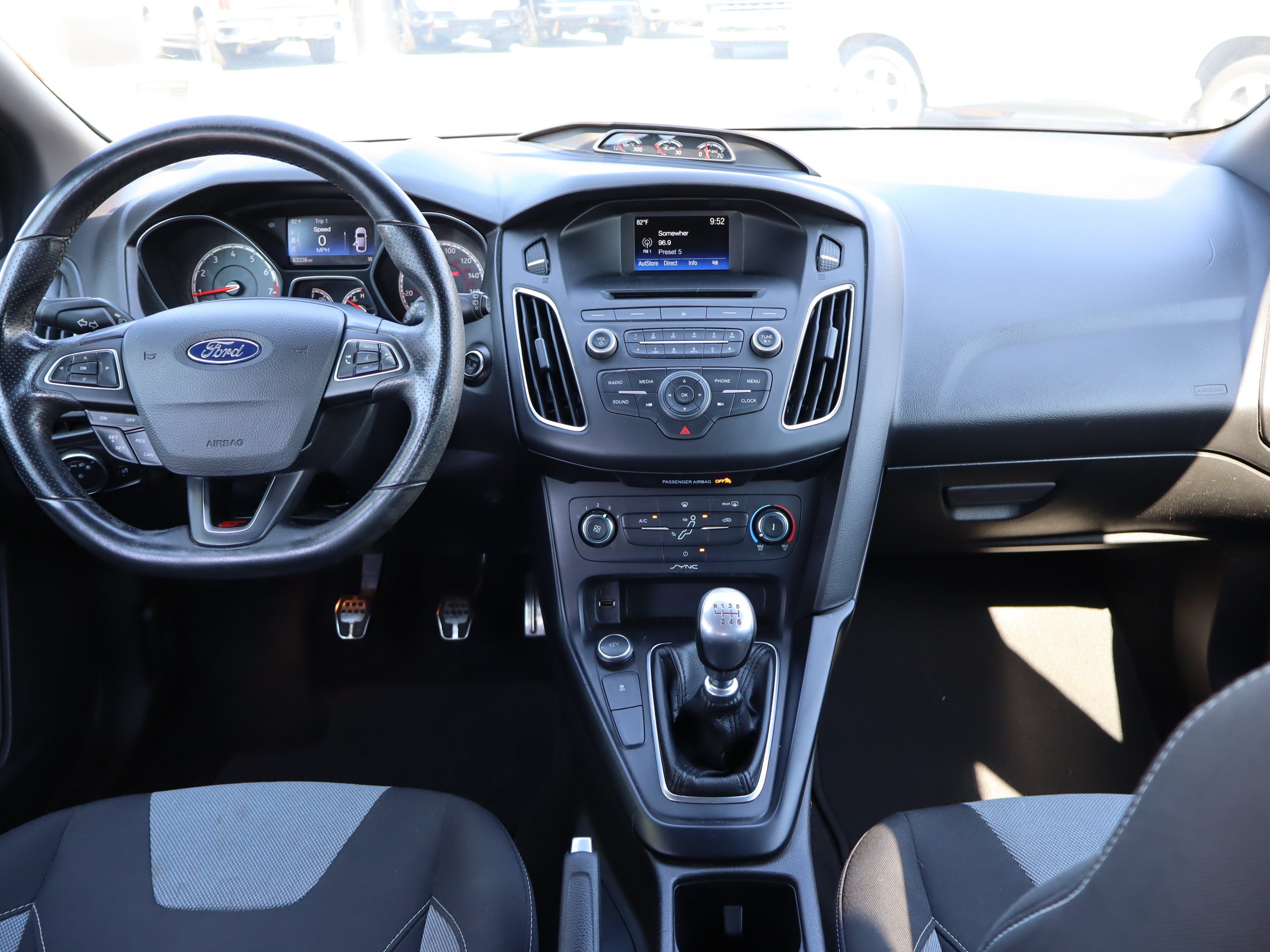 Used 2017 Ford Focus ST FWD image 14