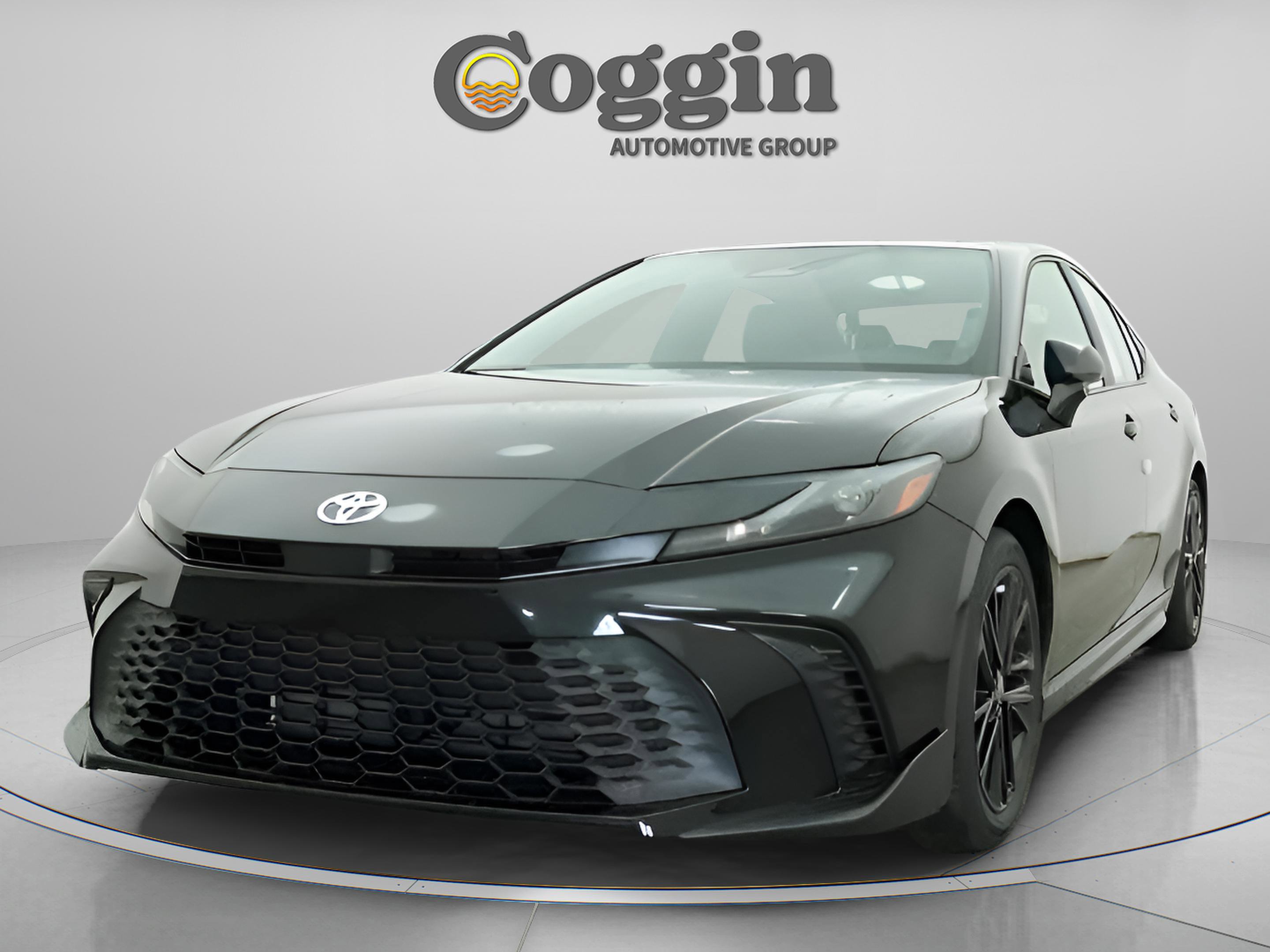 New 2026 Toyota Camry SE w/ Multimedia Upgrade Package FWD image 32