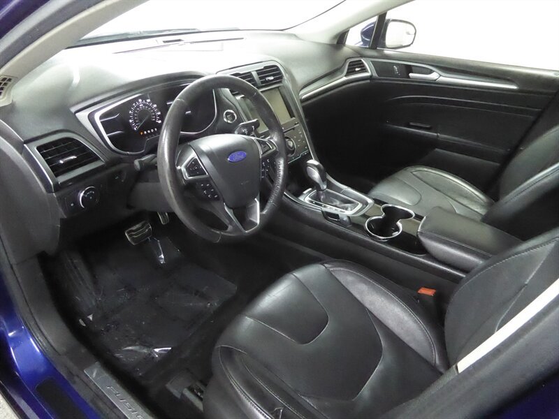 Used 2015 Ford Fusion Titanium AWD/4WD image 17