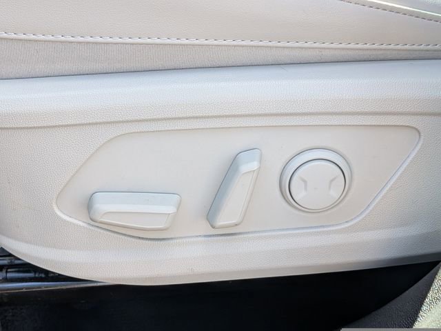 Used 2025 Kia Sorento EX w/ Panoramic Sunroof Package FWD image 21