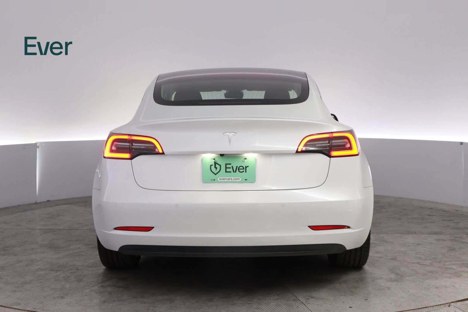 Used 2018 Tesla Model 3 Long Range RWD image 15