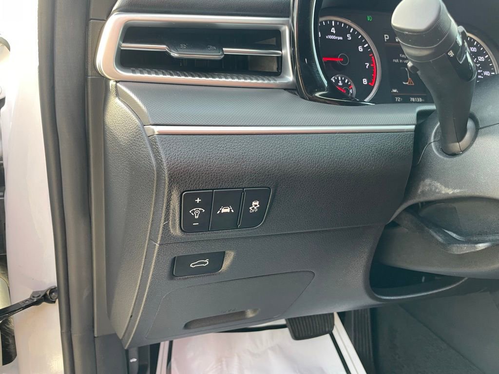 Used 2023 Kia K5 GT-Line image 12