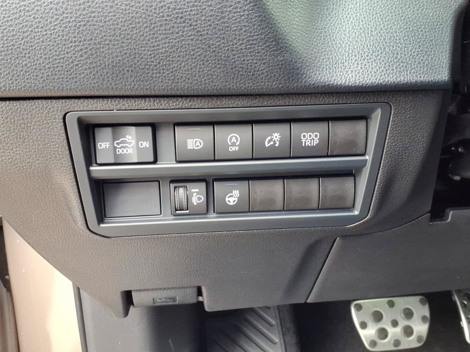New 2026 Toyota Tundra SR5 AWD/4WD image 10