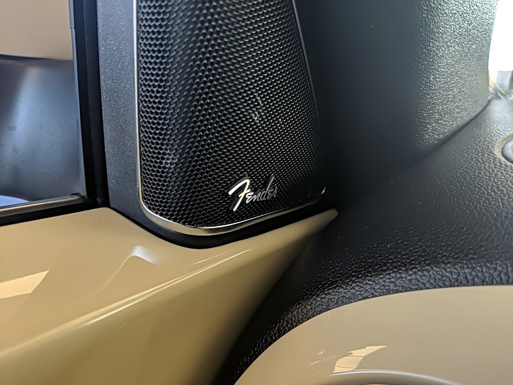 Used 2019 Volkswagen Beetle 2.0T Final Edition SEL image 28