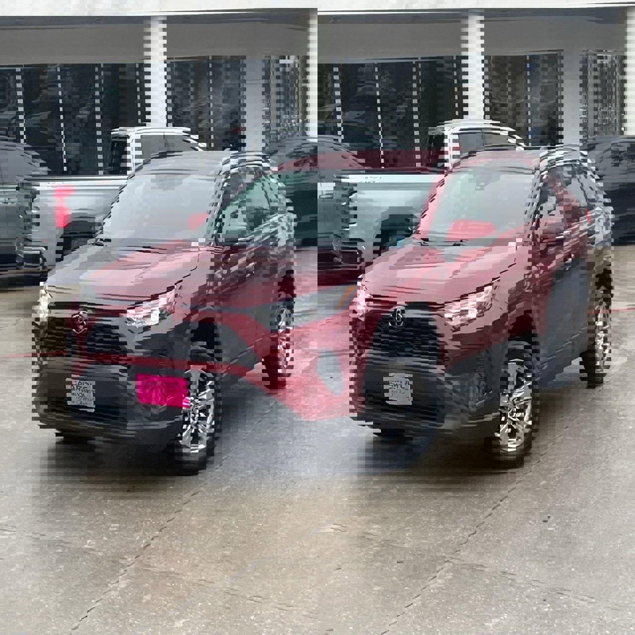 Used 2023 Toyota RAV4 XLE image 9