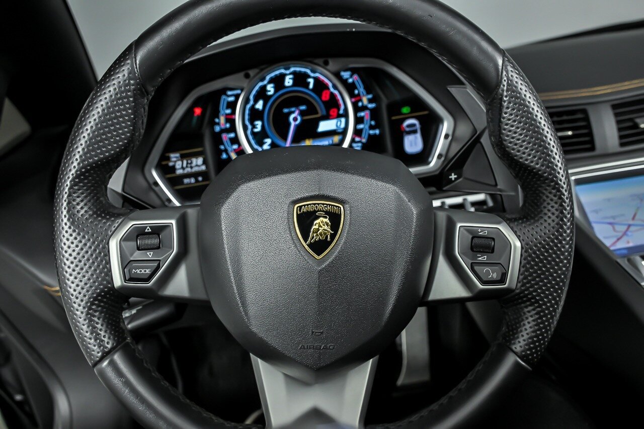 Used 2014 Lamborghini Aventador LP 700-4 AWD/4WD image 24
