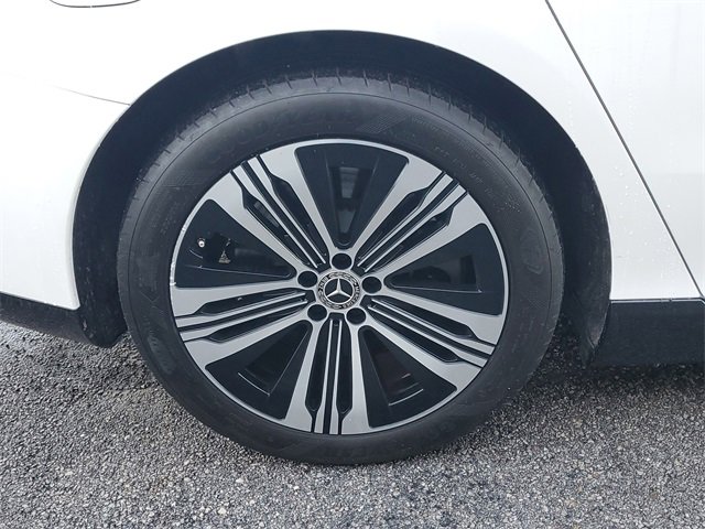 Used 2023 Mercedes-Benz EQS 450+ Sedan image 5