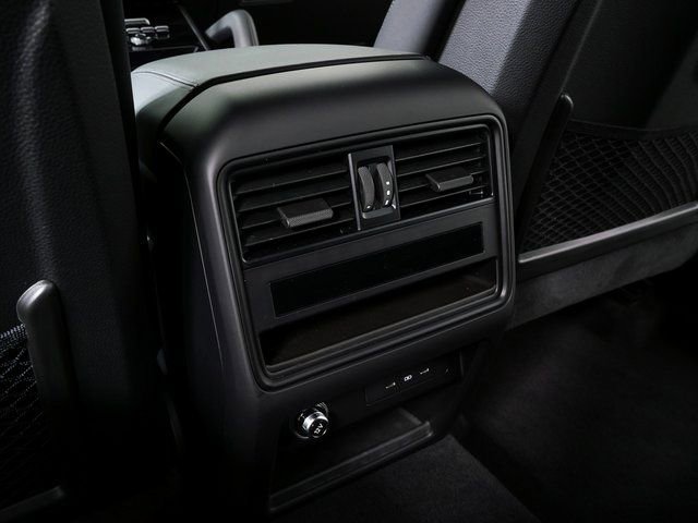 Certified 2024 Porsche Cayenne Turbo GT AWD/4WD image 21