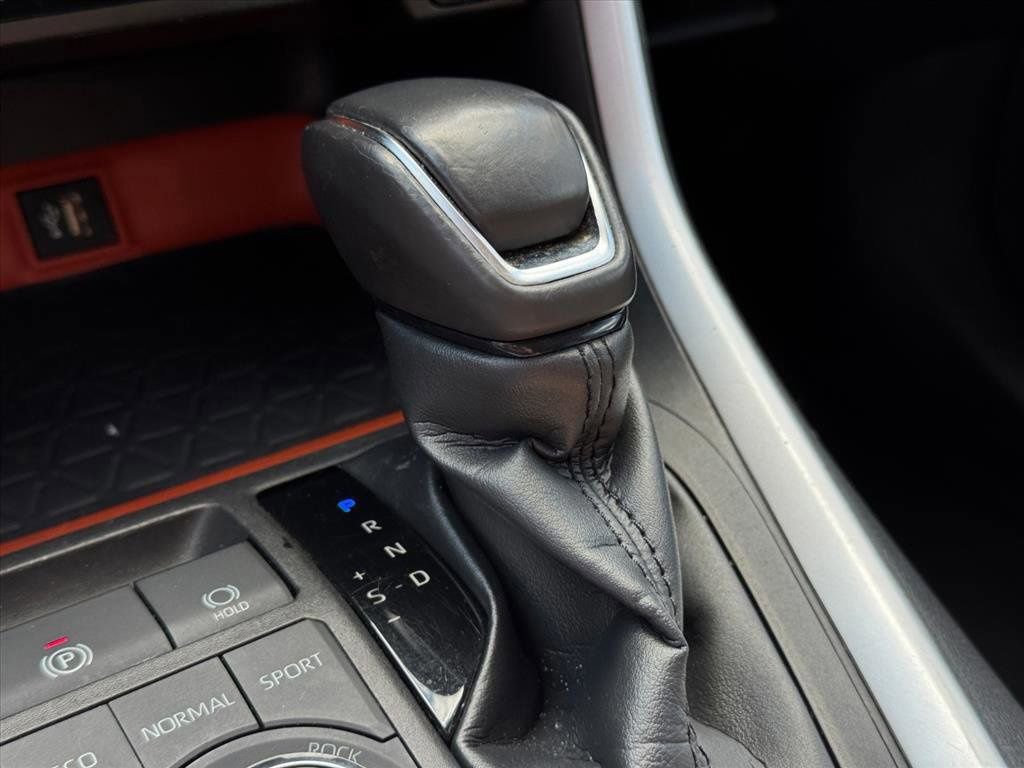 Used 2023 Toyota RAV4 Adventure image 30