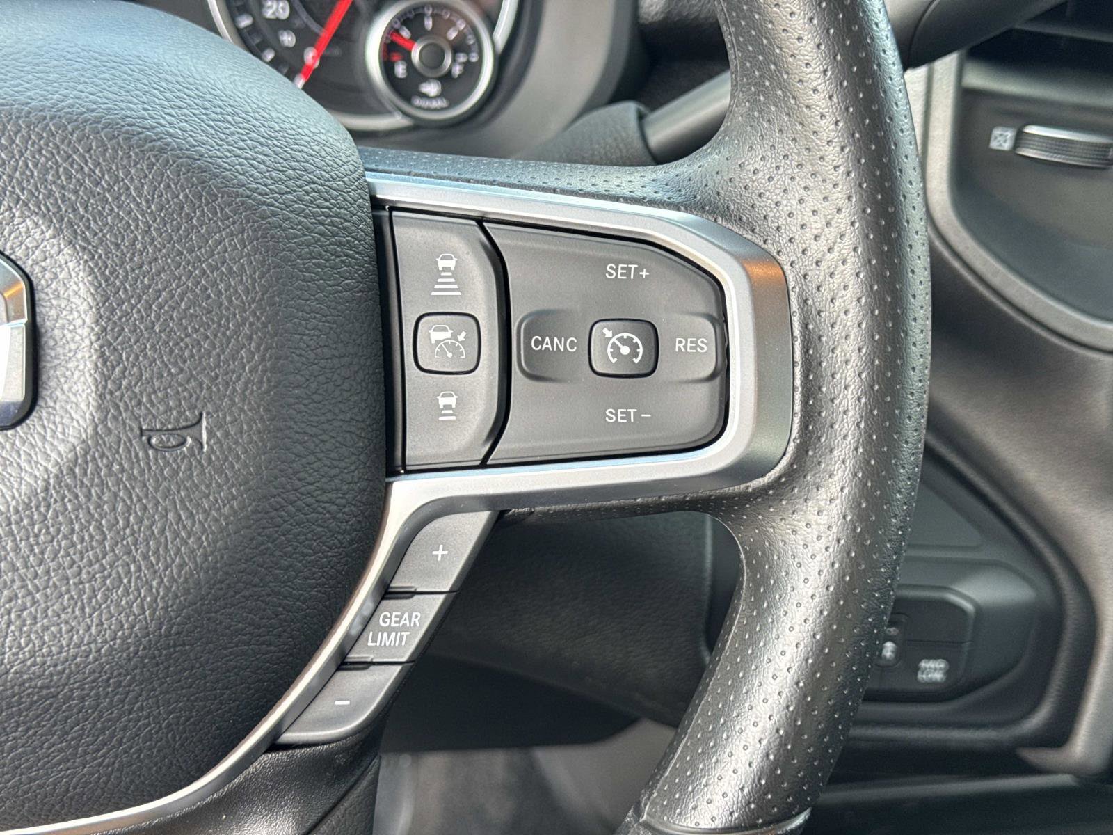New 2026 RAM 3500 Tradesman AWD/4WD image 9