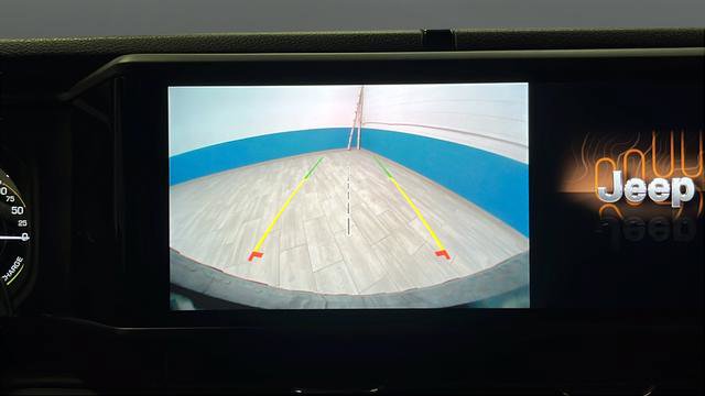 Used 2024 Jeep Wrangler Unlimited image 13