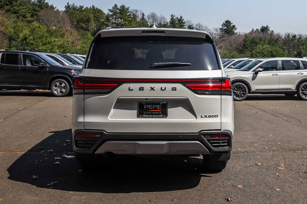 Used 2024 Lexus LX 600 4WD w/ Appearance Package image 6