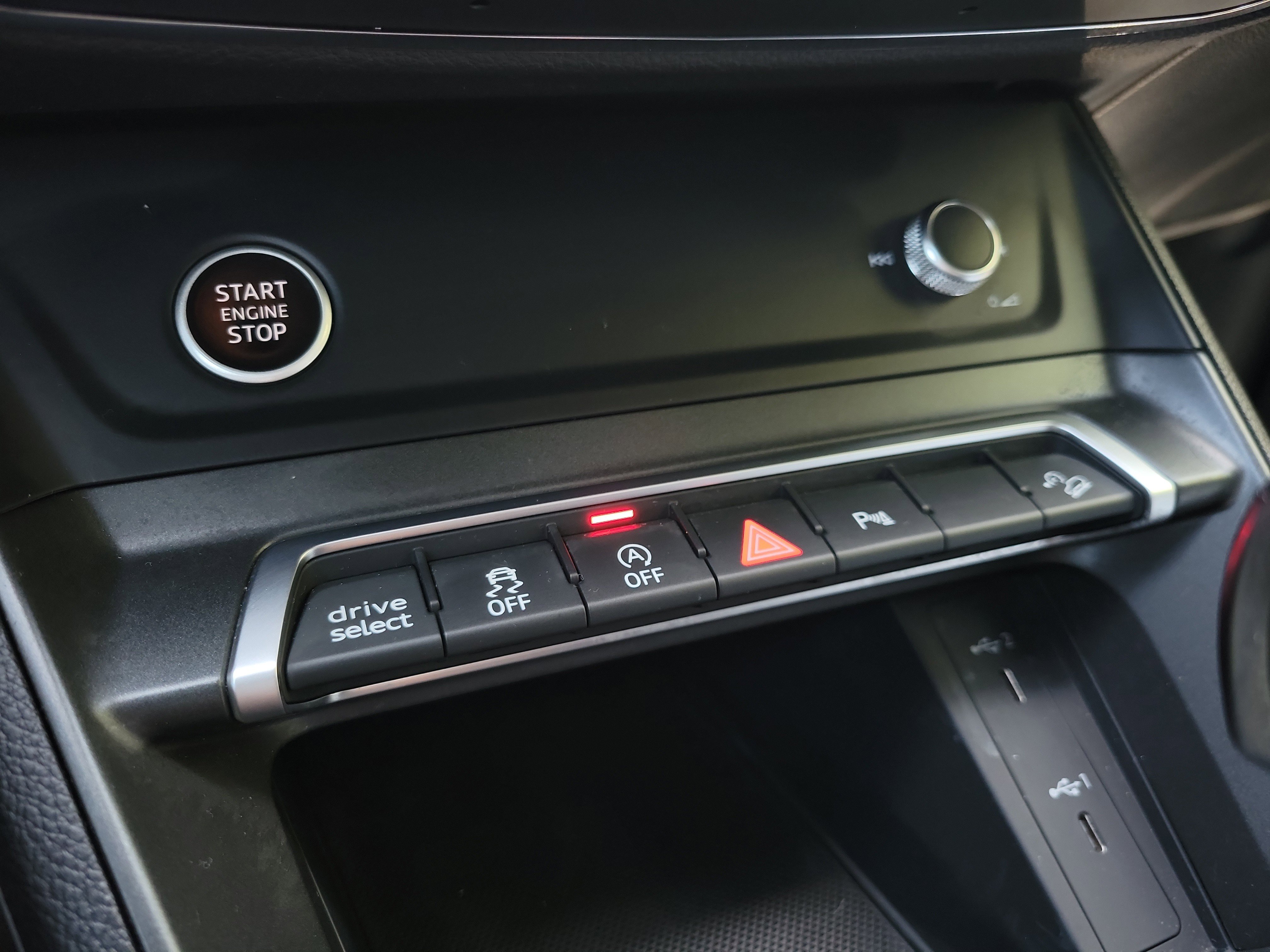 Certified 2023 Audi Q3 2.0T Premium w/ Black Optic Sport Package AWD/4WD image 27