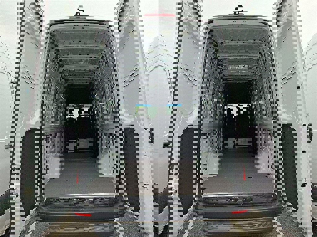 New 2025 Mercedes-Benz Sprinter 3500 image 19