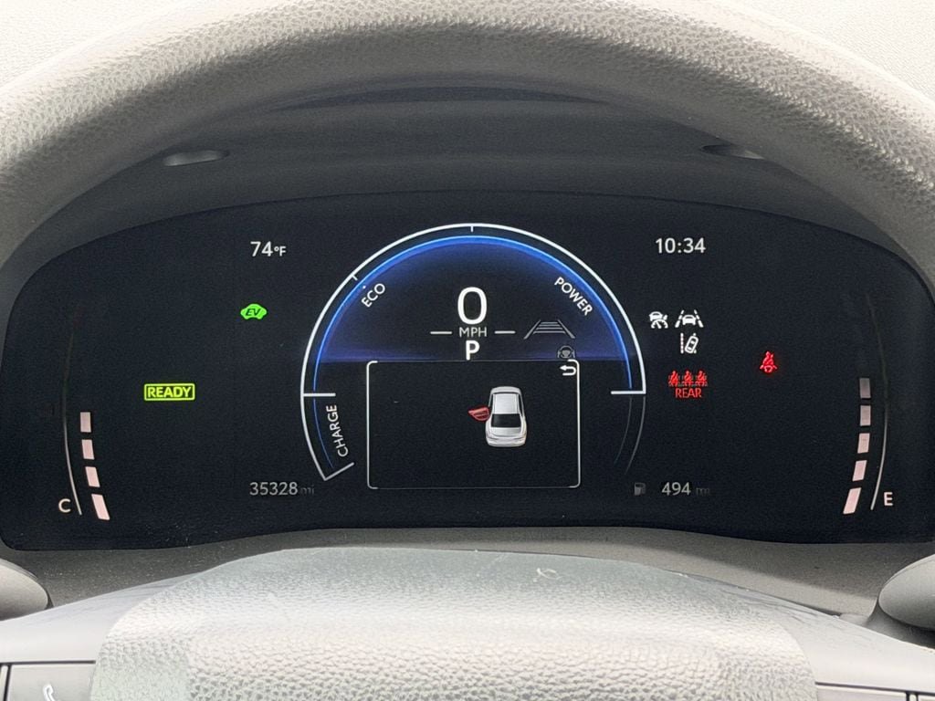 Used 2025 Toyota Camry LE FWD image 16
