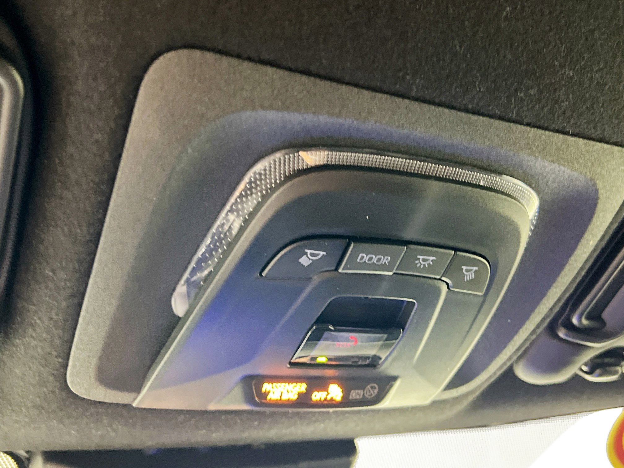 Used 2023 Toyota Corolla SE image 19