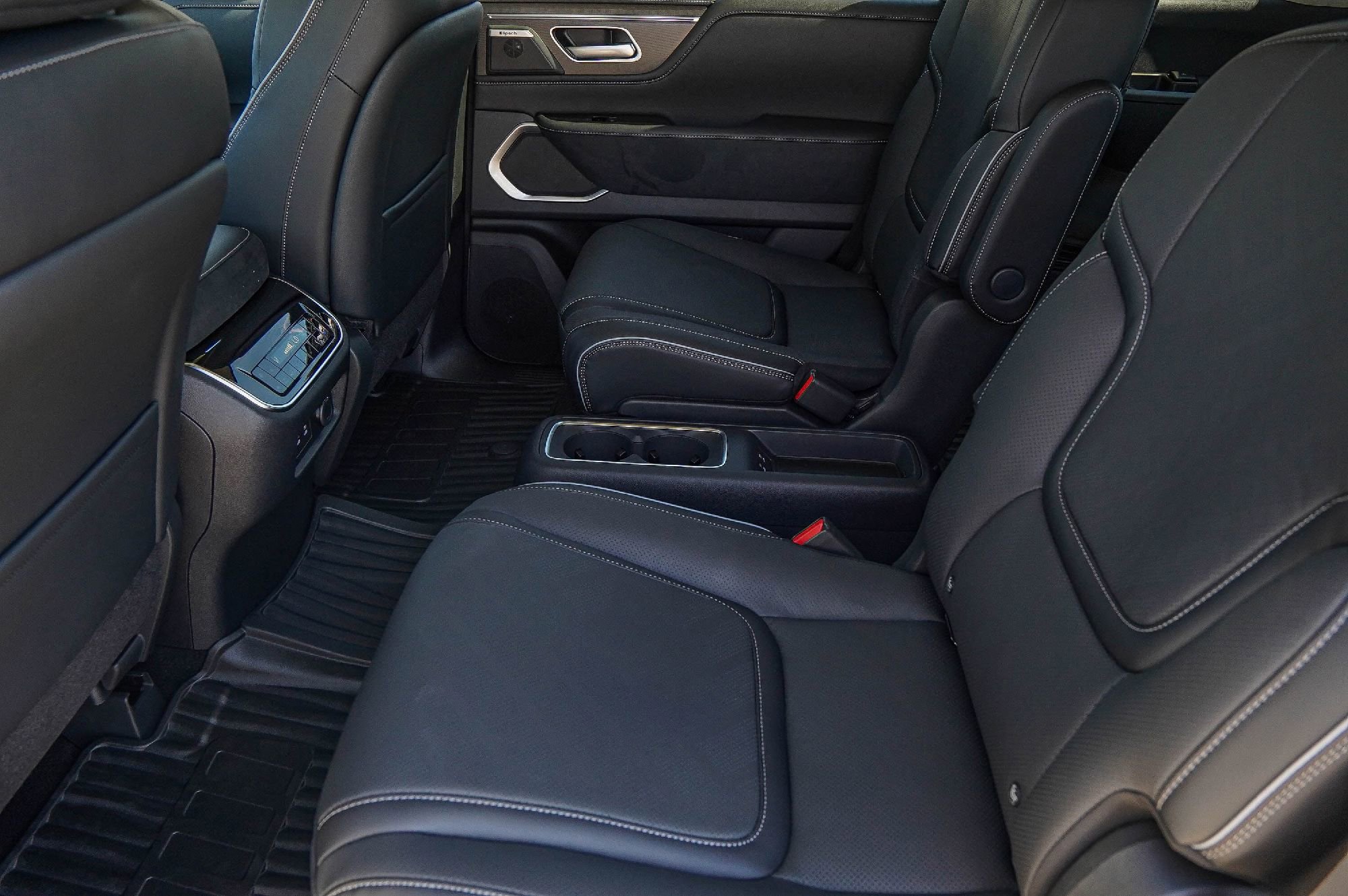 New 2026 INFINITI QX80 Luxe w/ Exterior Package image 23