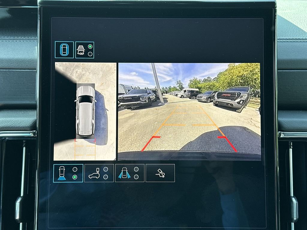 Certified 2025 GMC Yukon XL Denali AWD/4WD image 15