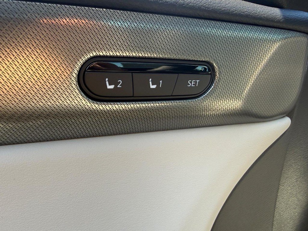 New 2027 INFINITI QX60 Luxe AWD/4WD image 11