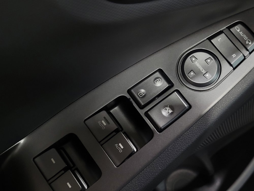 Used 2021 Hyundai Ioniq Limited image 27