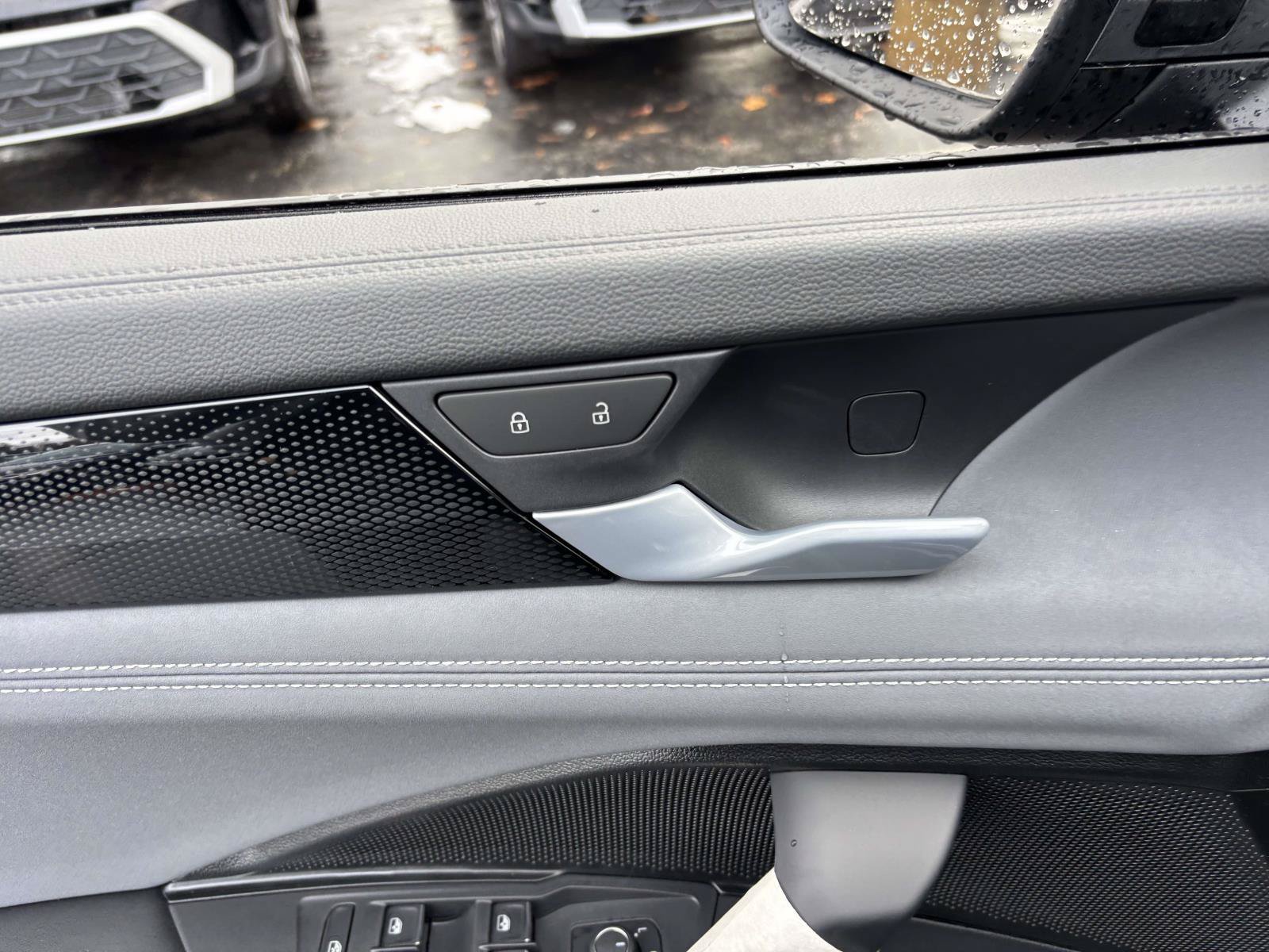 New 2026 Volkswagen Tiguan SE AWD/4WD image 12