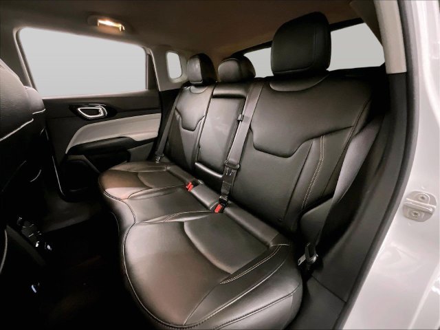 Used 2022 Jeep Compass Limited AWD/4WD image 25