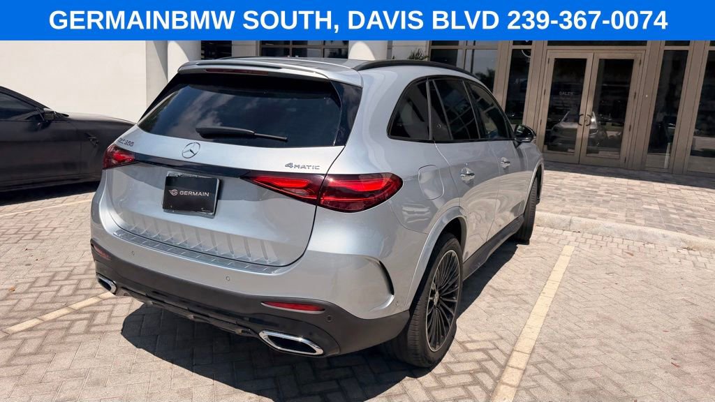 Used 2024 Mercedes-Benz GLC 300 4MATIC image 25