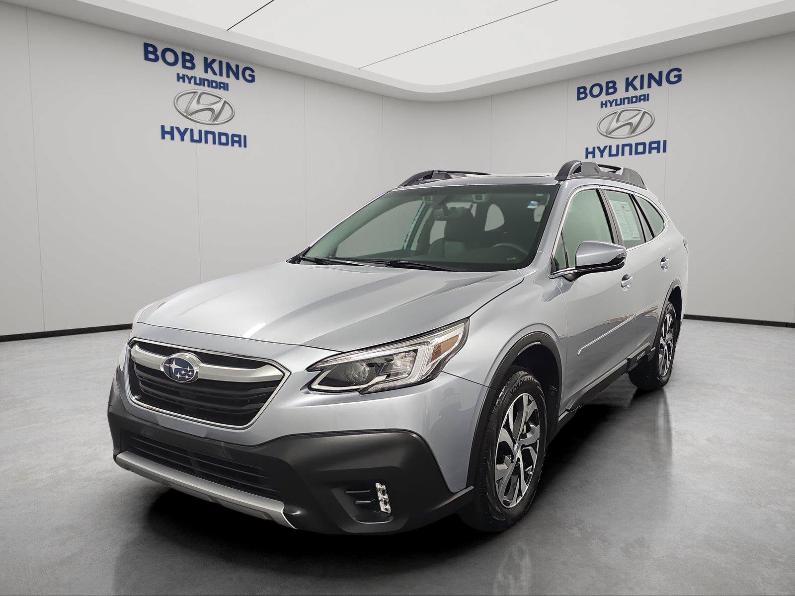 Used 2021 Subaru Outback Limited XT w/ Popular Package #2 AWD/4WD image 1