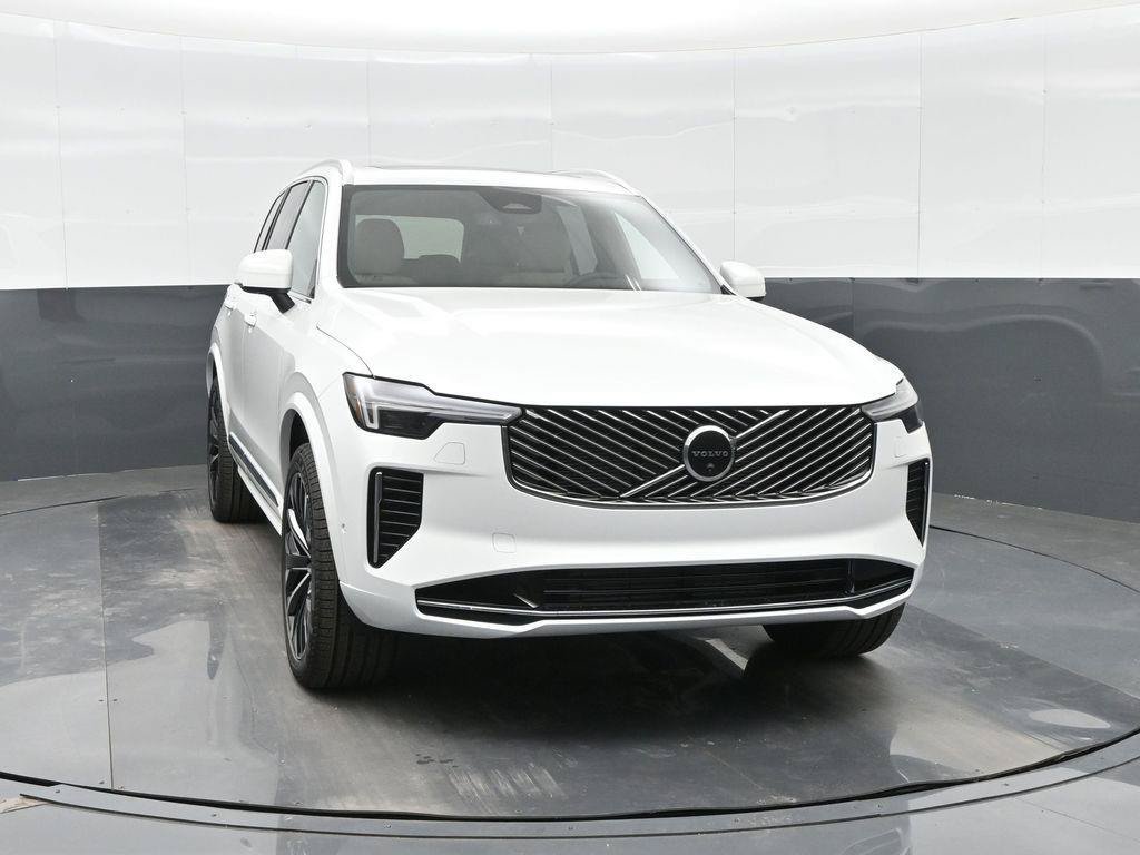 New 2026 Volvo XC90 T8 Plus w/ Protection Package Premier AWD/4WD image 2