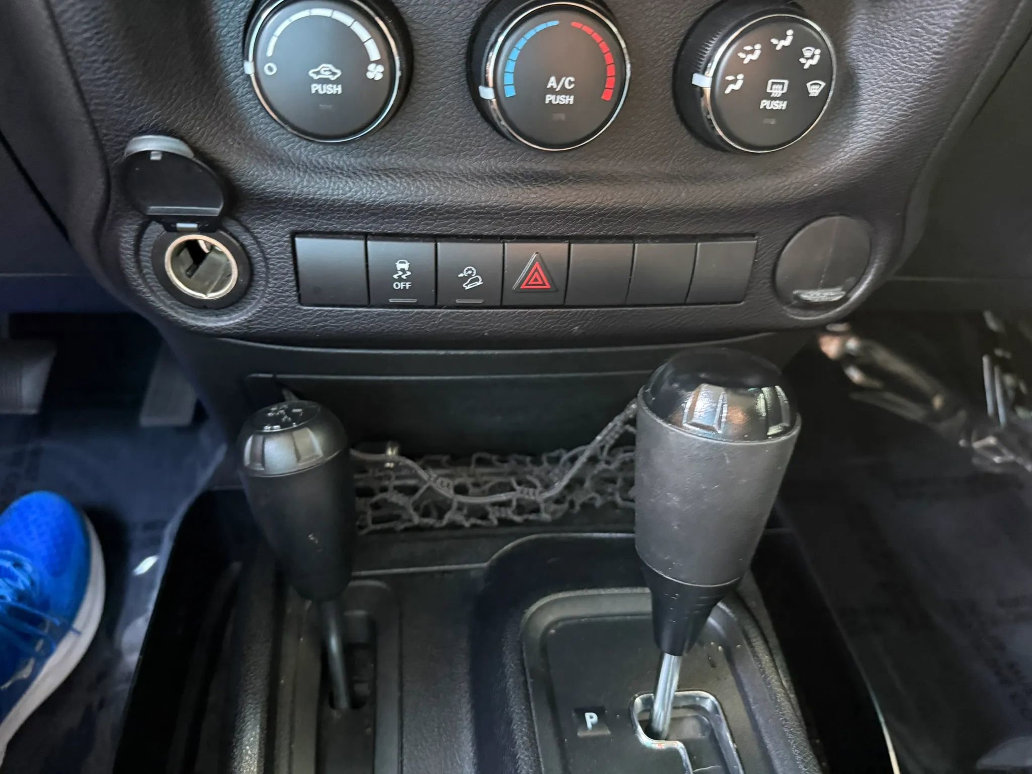 Used 2014 Jeep Wrangler Sport image 18