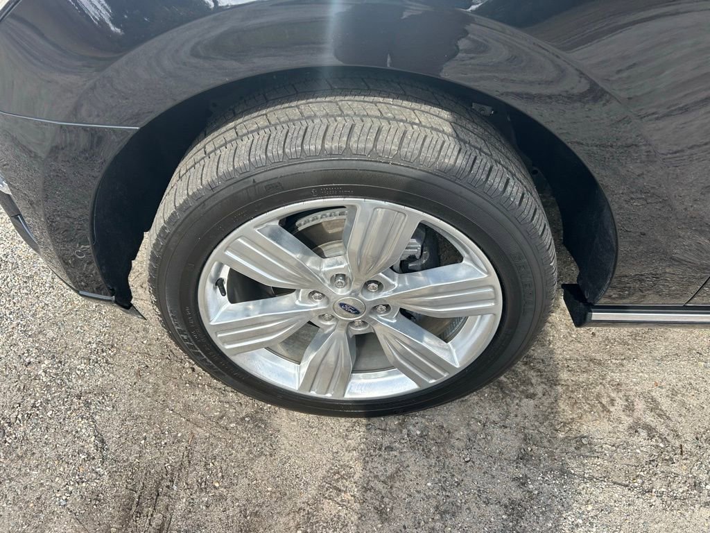 Used 2024 Ford Expedition Max Platinum image 18