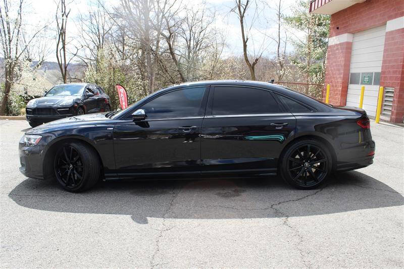 Used 2022 Audi A8 L 3.0T AWD/4WD image 2