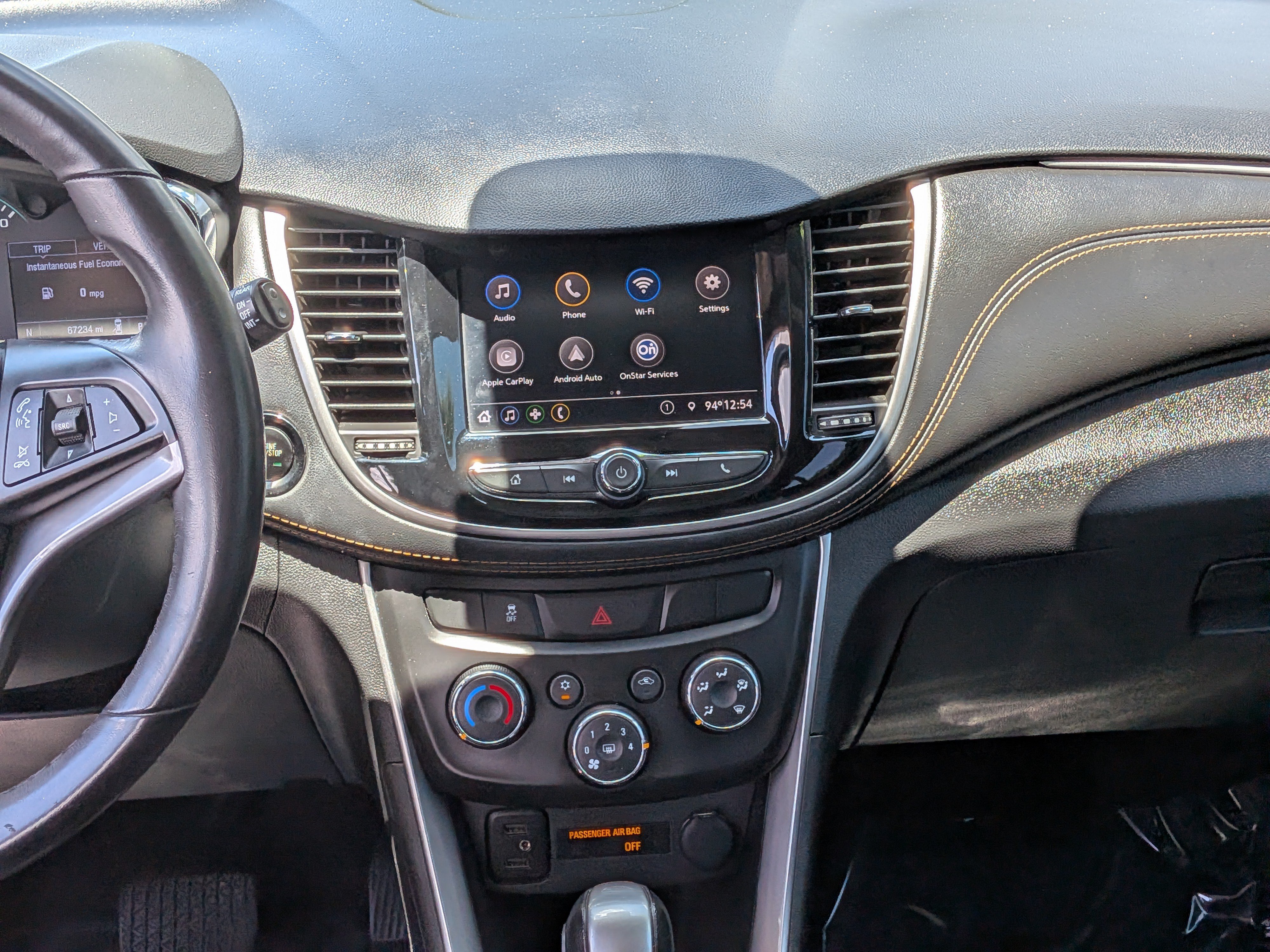 Used 2020 Chevrolet Trax LT w/ Driver Confidence Package FWD image 20